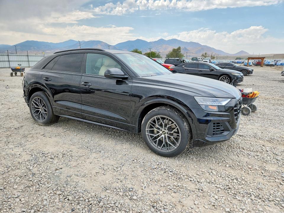 Photo 4 from auction – 2023 AUDI Q8 with VIN WA1AVBF18PD011181