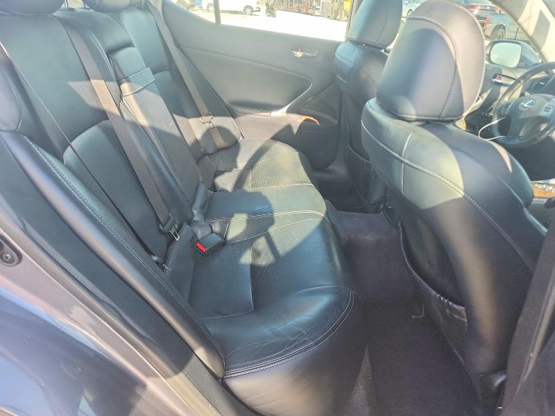Photo 10 from auction – 2013 LEXUS IS with VIN JTHCF5C29D5063546