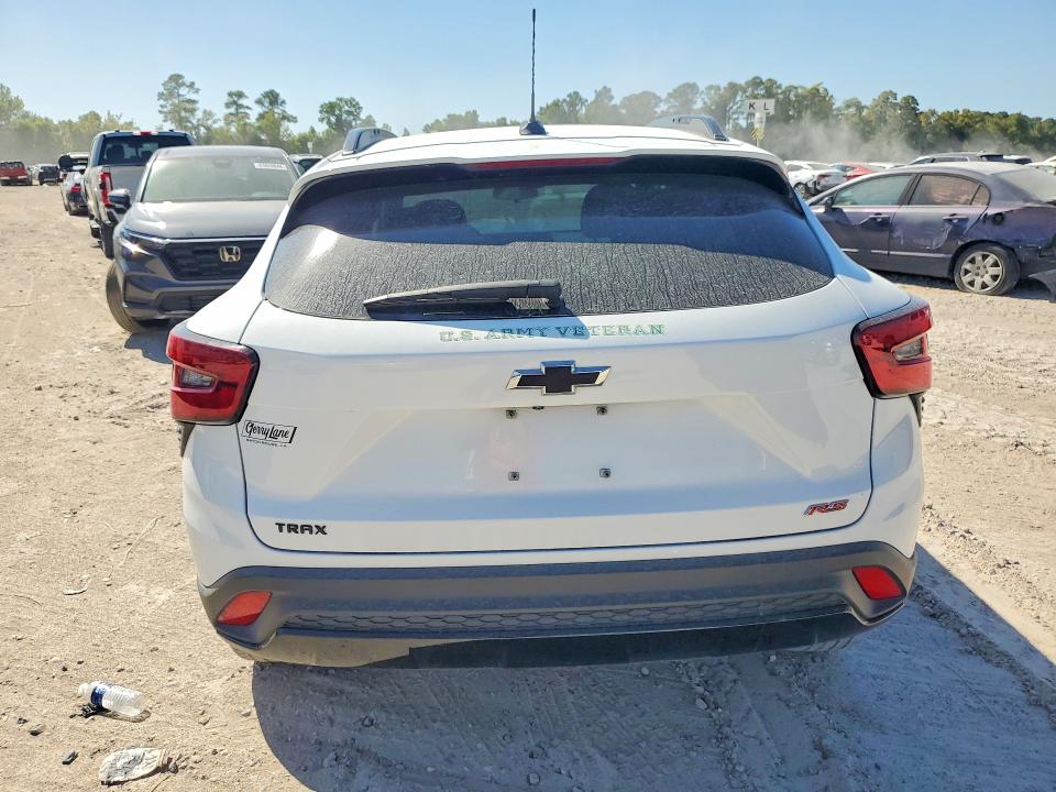 Photo 6 from auction – 2025 CHEVROLET TRAX with VIN KL77LJEP8SC027754