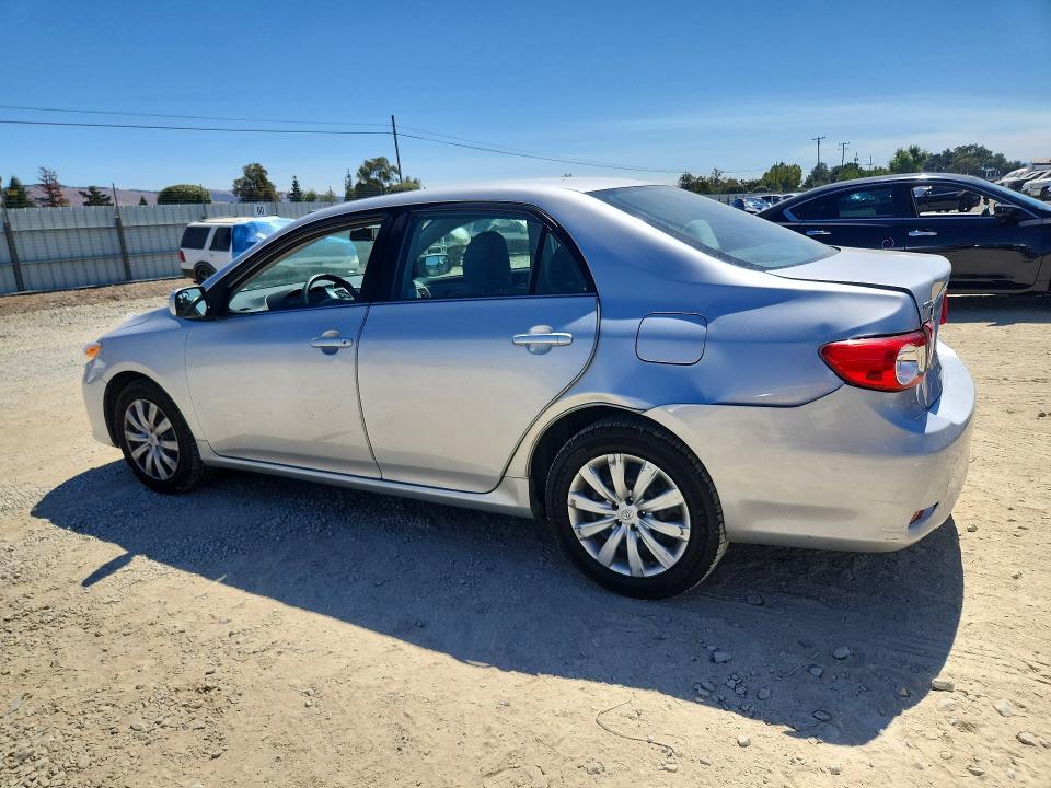 صورة رقم 2 من المزاد - 2013 TOYOTA COROLLA مع VIN 2T1BU4EE2DC946234