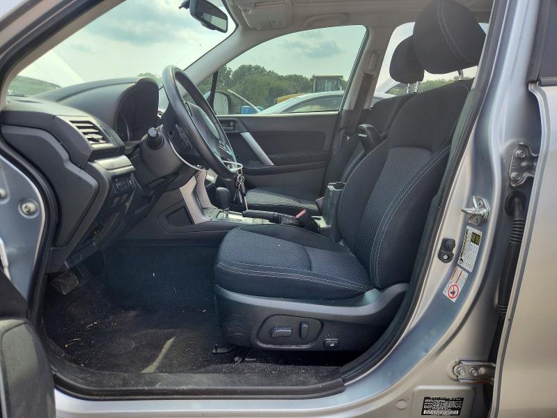Photo 7 from auction – 2014 SUBARU FORESTER with VIN JF2SJAEC1EH453858