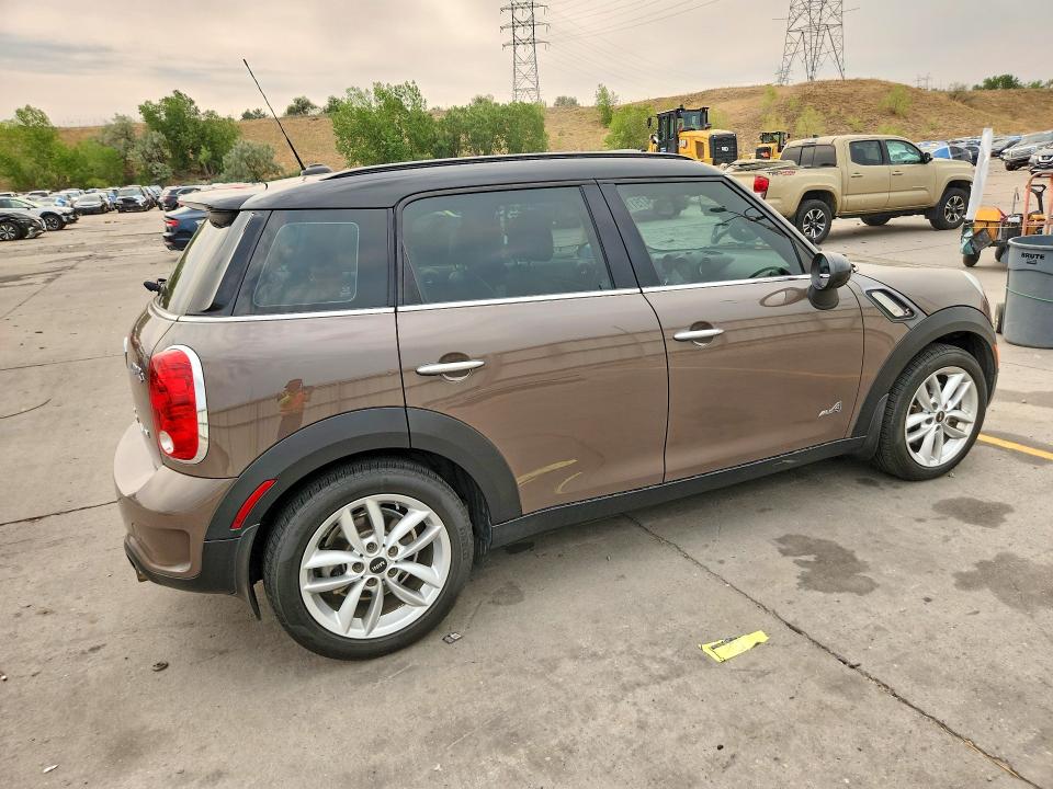Photo 3 from auction – 2013 MINI COOPER with VIN WMWZC5C53DWP34165