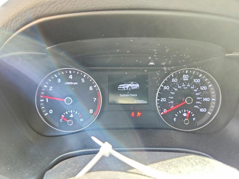 Photo 9 from auction – 2019 KIA FORTE with VIN 3KPF24AD5KE016038
