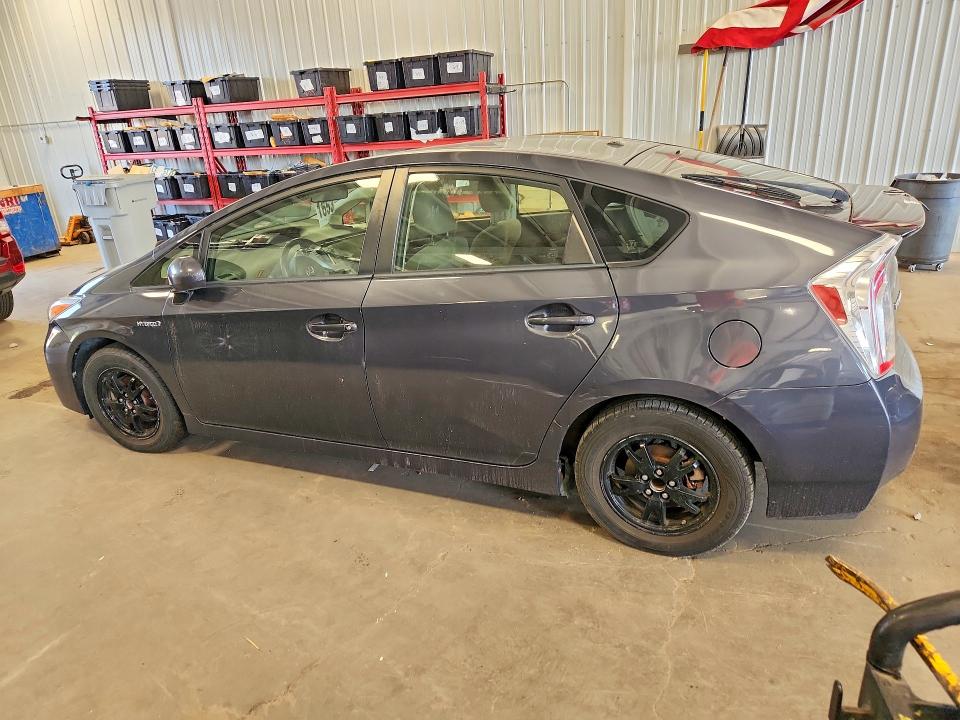 Photo 2 from auction – 2012 TOYOTA PRIUS with VIN JTDKN3DU3C1573451