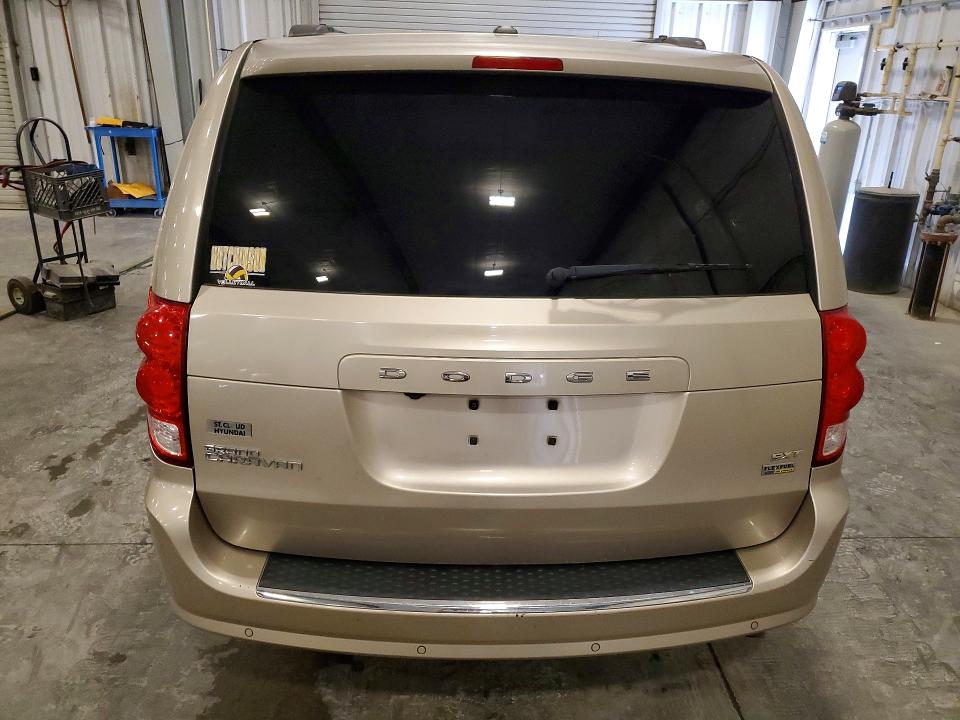 Photo 6 from auction – 2015 DODGE GRAND CARAVAN with VIN 2C4RDGCG9FR548056