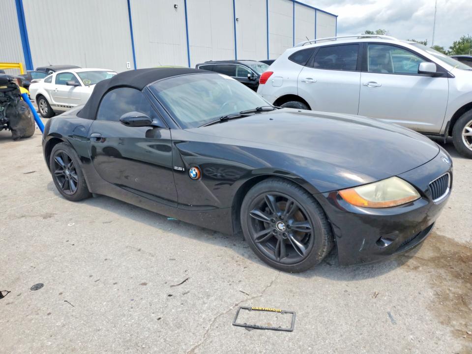 Photo 4 from auction – 2003 BMW Z4 with VIN 4USBT33453LS40268