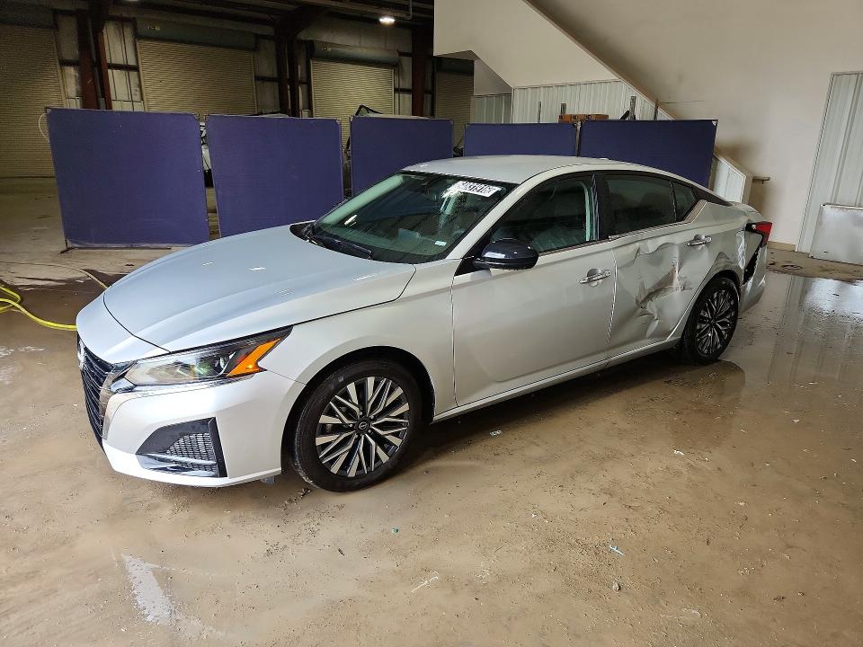 NISSAN ALTIMA 2025 with VIN 1N4BL4DV3SN403673 - Photo from auction