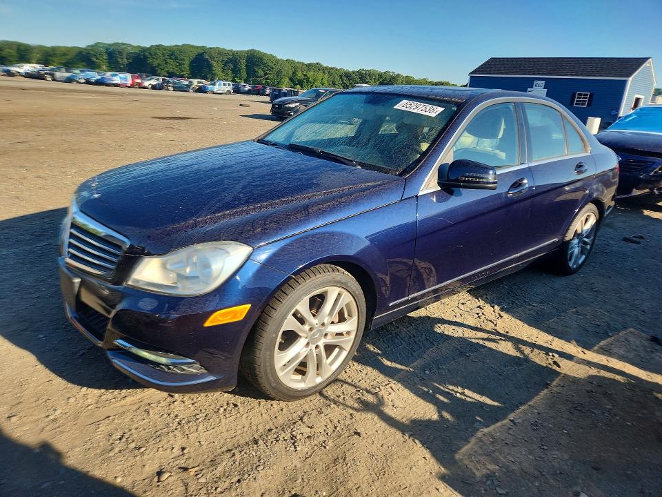 MERCEDES-BENZ C 2012 with VIN WDDGF8BB9CA709296 - Photo from auction