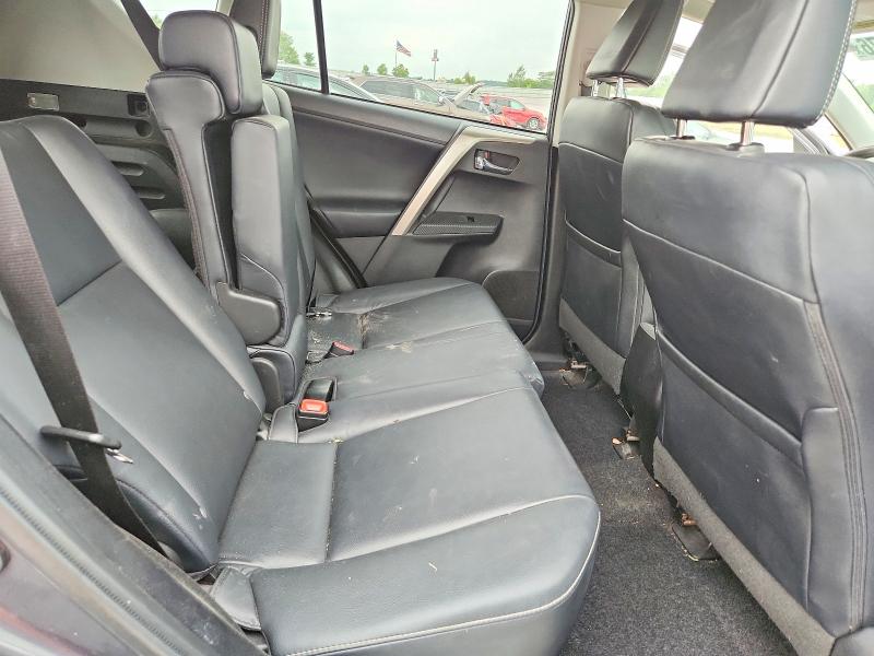 Photo 11 from auction – 2015 TOYOTA RAV4 with VIN 2T3DFREV6FW318461