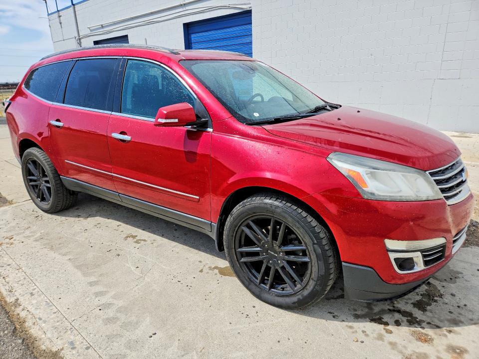 Photo 4 from auction – 2014 CHEVROLET TRAVERSE with VIN 1GNKVJKD7EJ163950