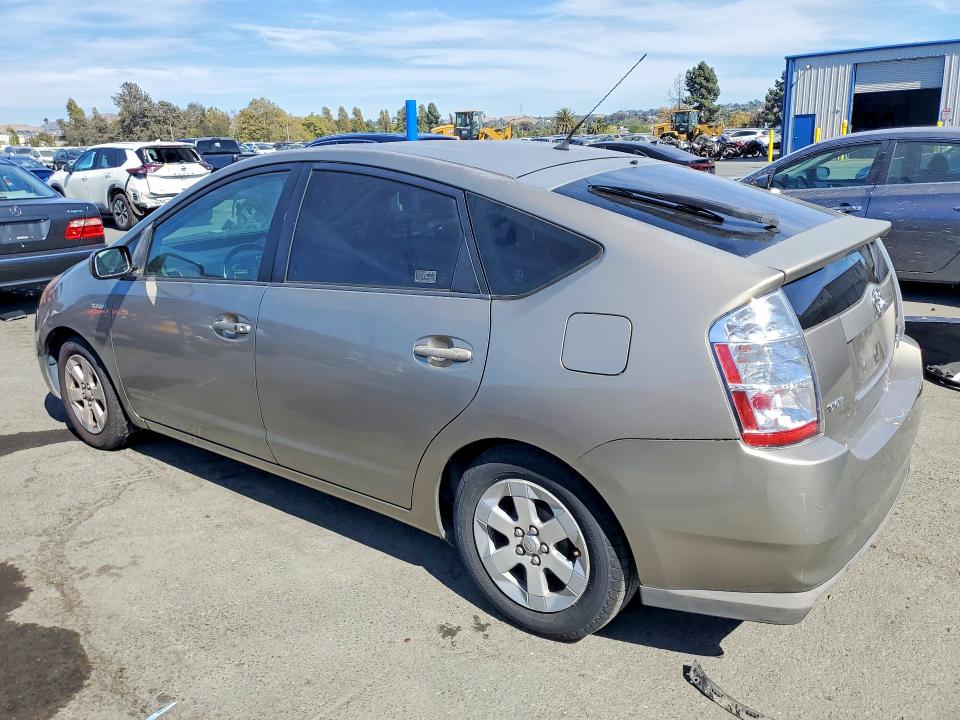 Photo 2 from auction – 2008 TOYOTA PRIUS with VIN JTDKB20UX83375017