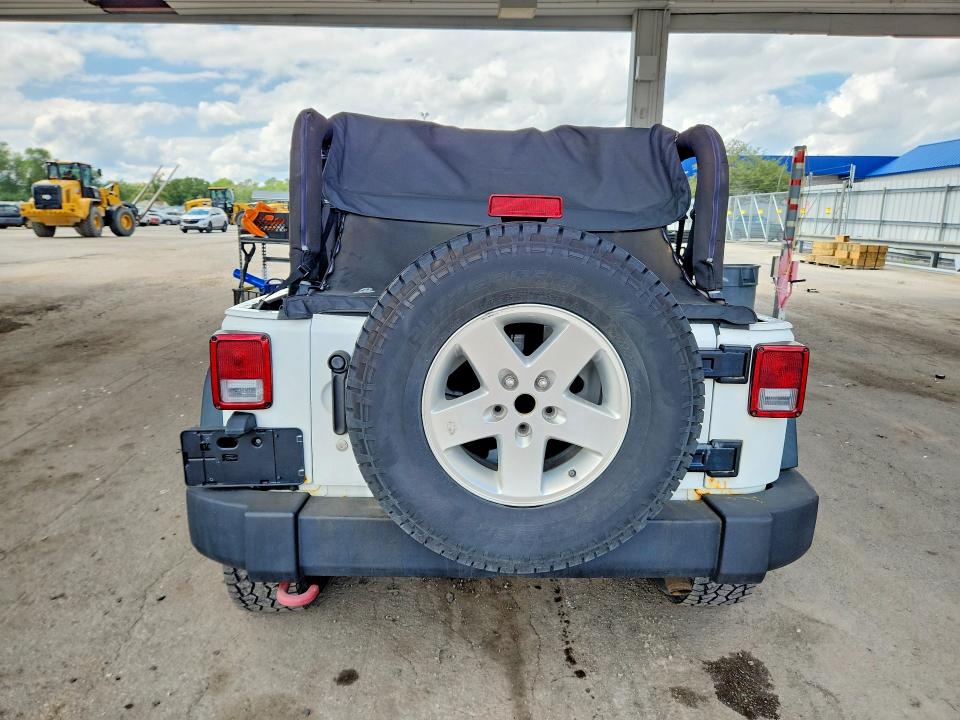 Фото 6 с аукциона – 2013 JEEP WRANGLER с VIN 1C4AJWAG1DL677630