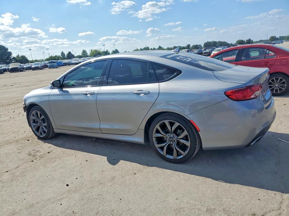 Photo 2 from auction – 2015 CHRYSLER 200 with VIN 1C3CCCBG5FN640947