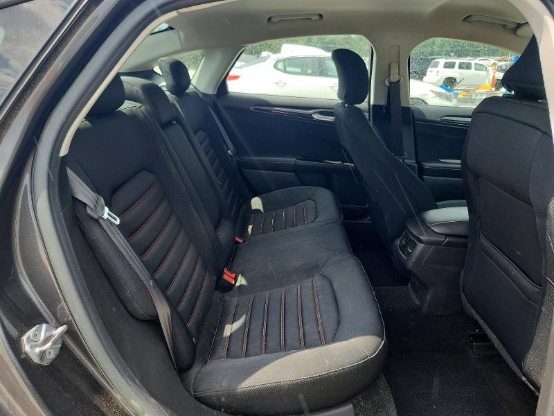 Photo 10 from auction – 2016 FORD FUSION with VIN 3FA6P0H76GR109652