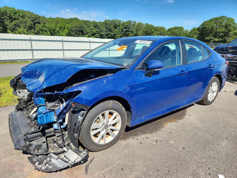 TOYOTA CAMRY 2025 with VIN 4T1DAACK8SU013524 - Photo from auction