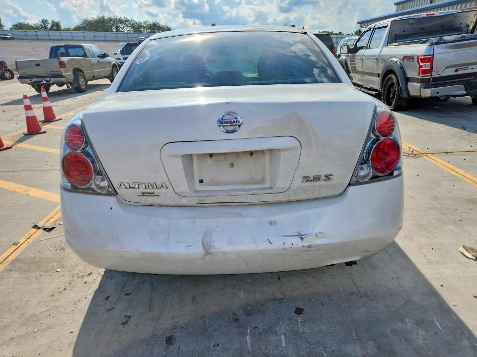 Photo 6 from auction – 2006 NISSAN ALTIMA with VIN 1N4AL11D06C154739