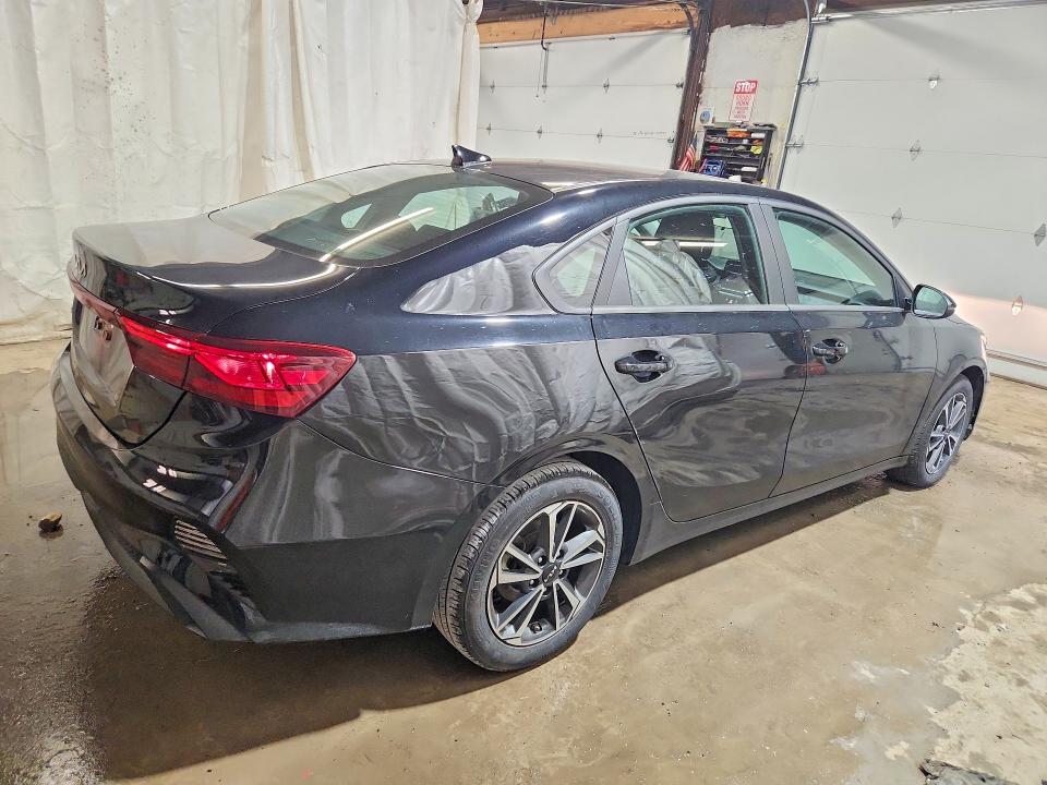 Photo 3 from auction – 2024 KIA FORTE with VIN 3KPF24ADXRE816165