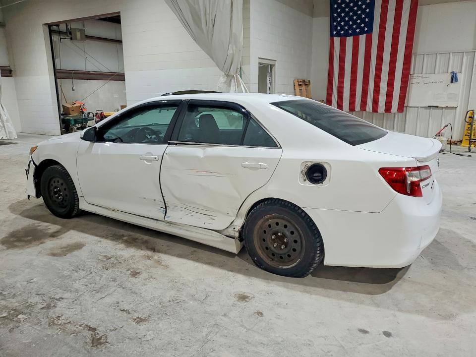 Photo 2 from auction – 2014 TOYOTA CAMRY with VIN 4T1BF1FK5EU771717