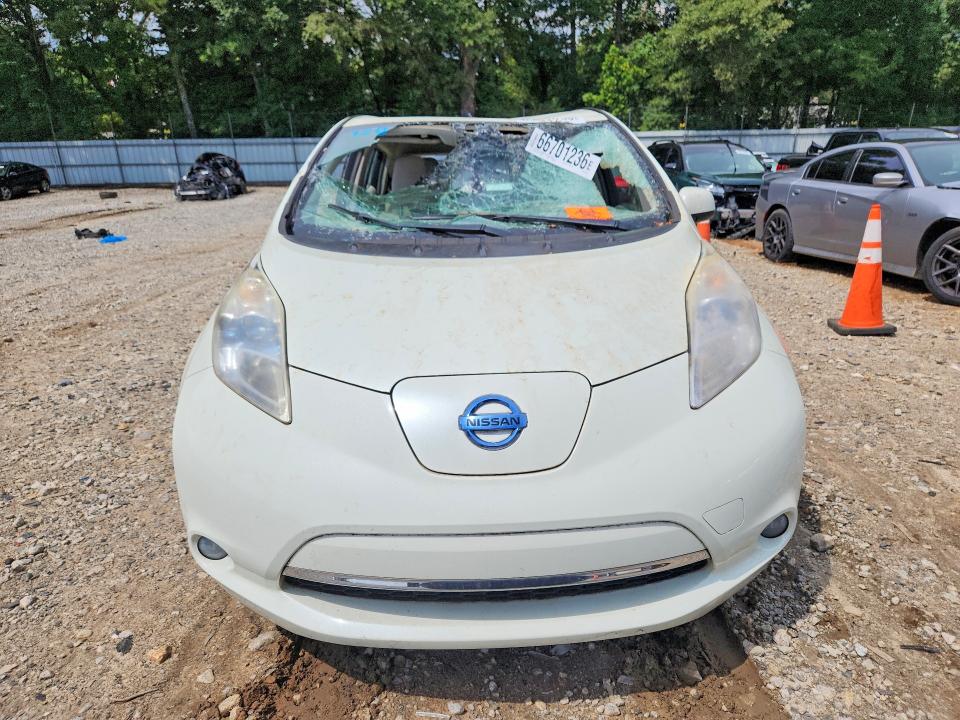 Photo 5 from auction – 2012 NISSAN LEAF with VIN JN1AZ0CP3CT016122