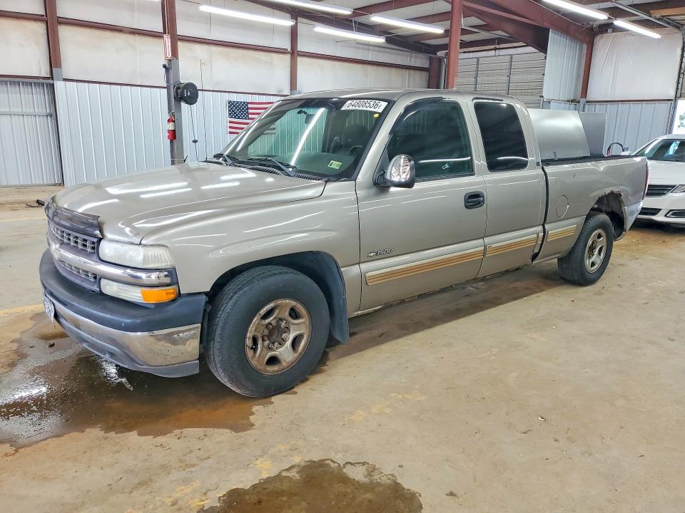 CHEVROLET SILVERADO 2001 with VIN 2GCEC19V311374481 - Photo from auction