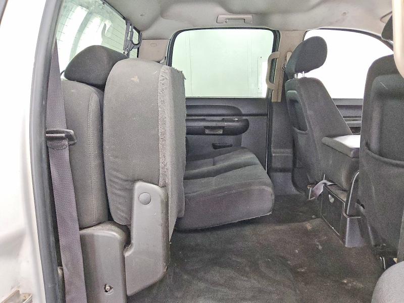 Photo 10 from auction – 2011 CHEVROLET SILVERADO with VIN 3GCPKSE30BG139082