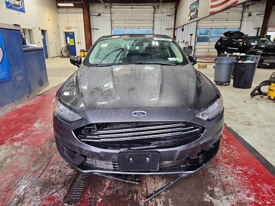 Photo 5 from auction – 2017 FORD FUSION with VIN 3FA6P0H73HR359402