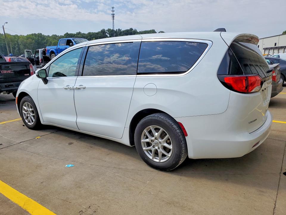 Photo 2 from auction – 2022 CHRYSLER VOYAGER with VIN 2C4RC1CG0NR120861