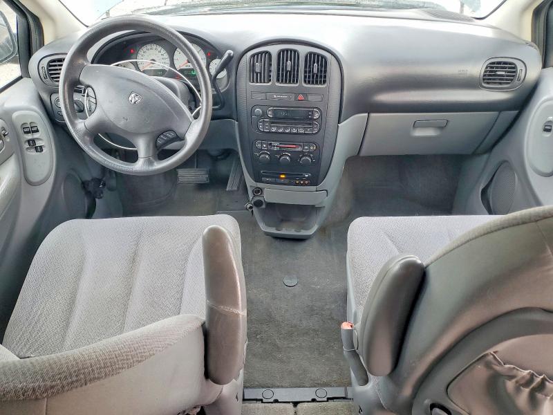 Photo 8 from auction – 2006 DODGE GRAND CARAVAN with VIN 1D4GP24R76B617569