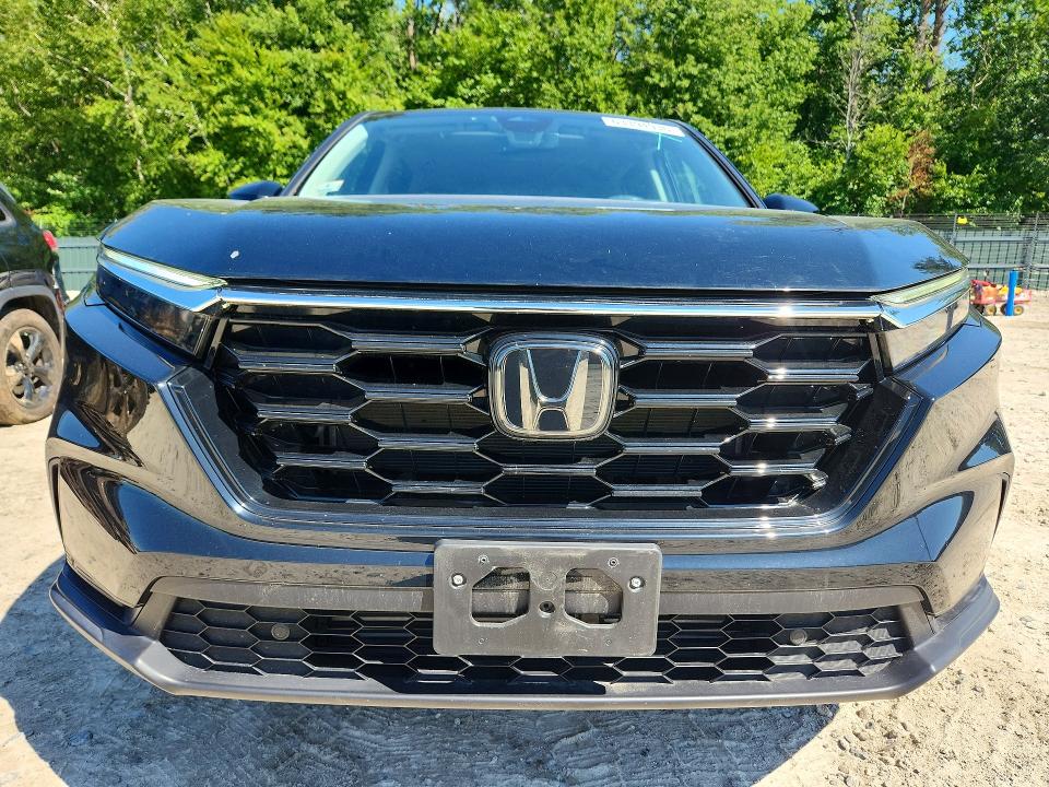 Photo 5 from auction – 2023 HONDA CR-V with VIN 2HKRS4H74PH425101