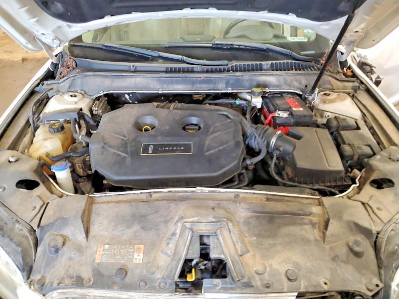 Photo 11 from auction – 2017 LINCOLN MKZ with VIN 3LN6L5F91HR653464