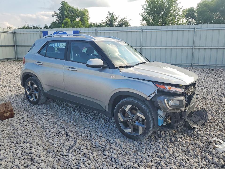 Photo 4 from auction – 2025 HYUNDAI VENUE with VIN KMHRC8A32SU386353