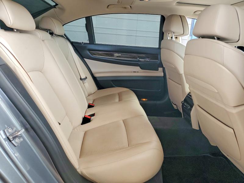 Photo 10 from auction – 2012 BMW 750 with VIN WBAKB8C56CC963235