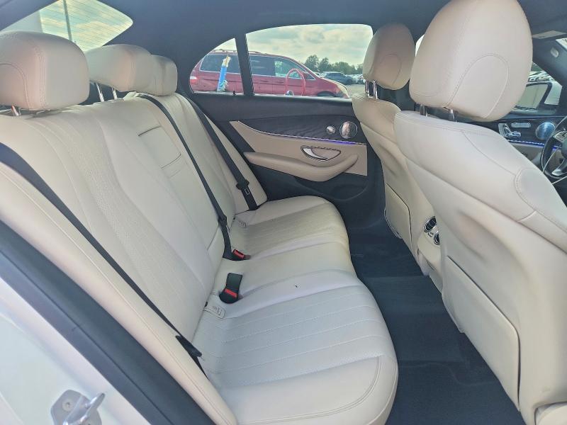 Photo 10 from auction – 2017 MERCEDES-BENZ E with VIN WDDZF4KB0HA111137