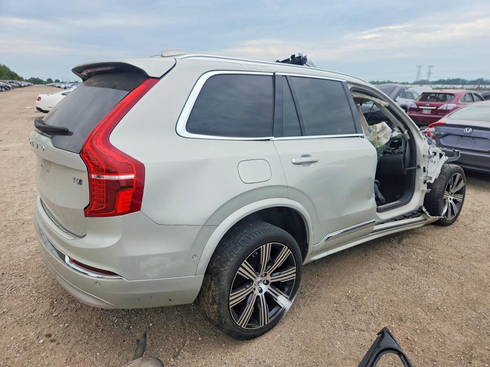 Photo 3 from auction – 2022 VOLVO XC90 with VIN YV4A221L3N1832031