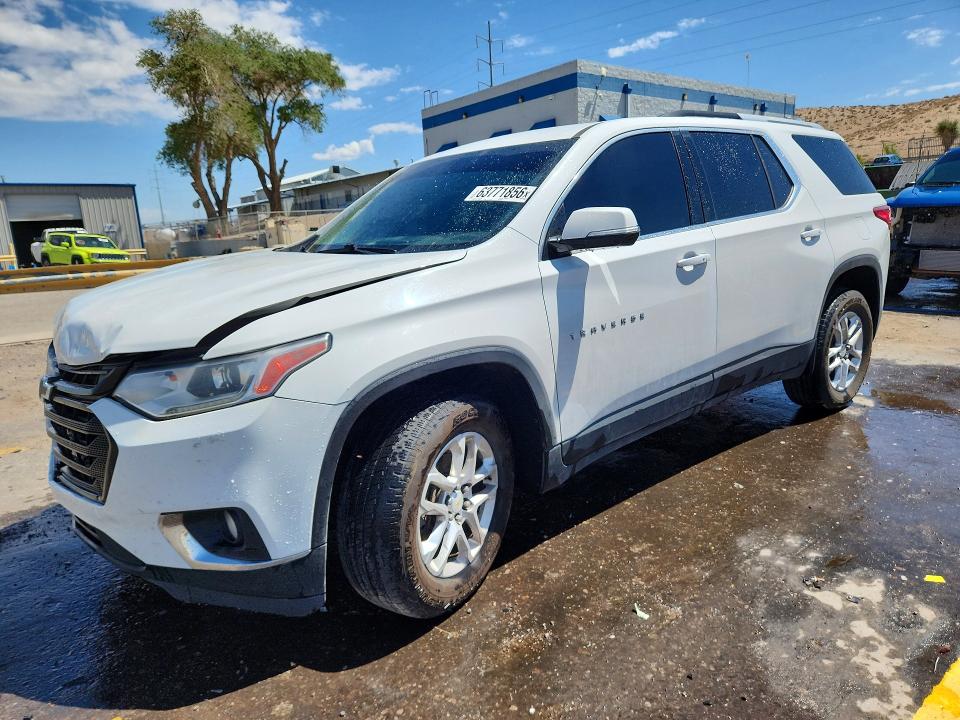 CHEVROLET TRAVERSE 2018 with VIN 1GNERGKW2JJ200564 - Photo from auction