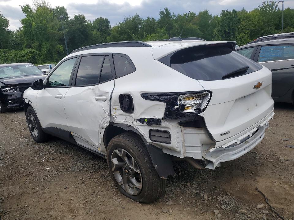 Photo 2 from auction – 2025 CHEVROLET TRAX with VIN KL77LHEP5SC269927