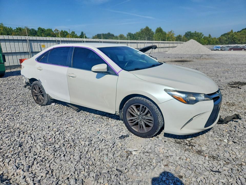 Photo 4 from auction – 2017 TOYOTA CAMRY with VIN 4T1BF1FK5HU327189