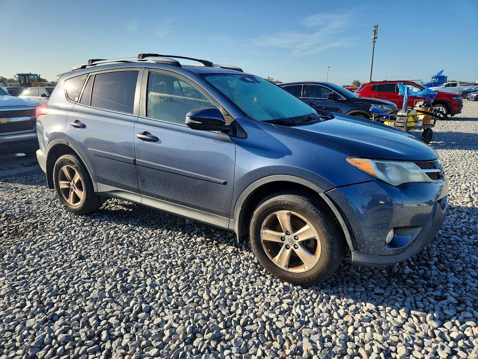 Photo 4 from auction – 2013 TOYOTA RAV4 with VIN JTMRFREV2DD045129