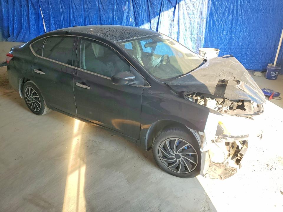 Photo 4 from auction – 2015 NISSAN SENTRA with VIN 3N1AB7AP0FL695470