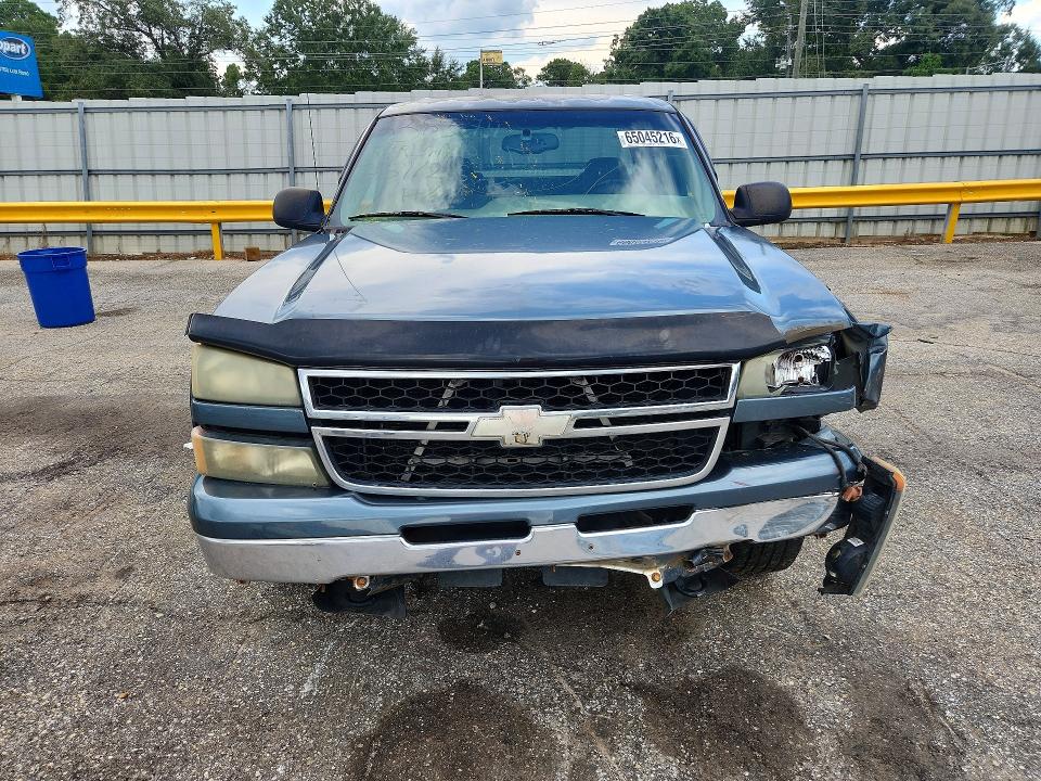 Photo 5 from auction – 2006 CHEVROLET SILVERADO with VIN 2GCEC13T561173762