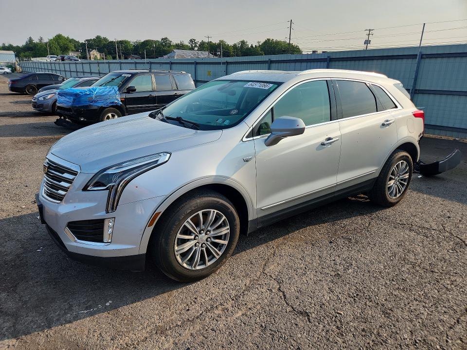 CADILLAC XT5 2017 with VIN 1GYKNBRS9HZ119256 - Photo from auction