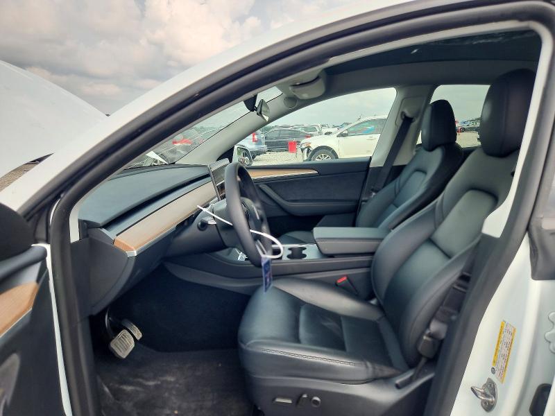 Photo 7 from auction – 2025 TESLA MODEL Y with VIN 7SAYGDEE5SA351632