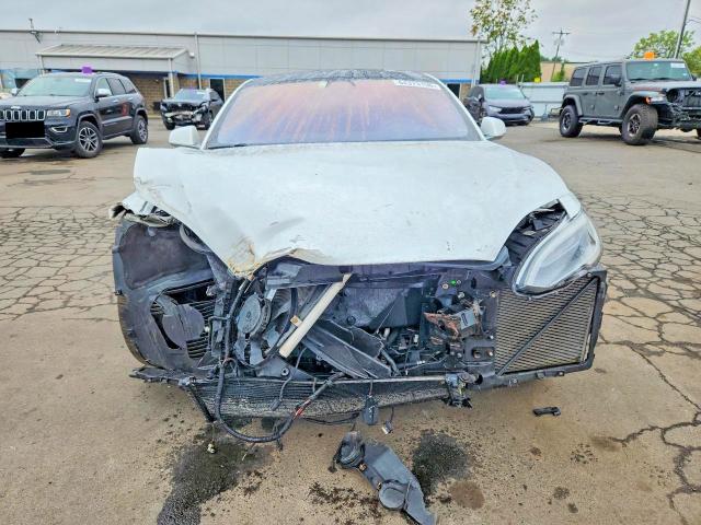 Photo 5 from auction – 2018 TESLA MODEL S with VIN 5YJSA1E22JF258299