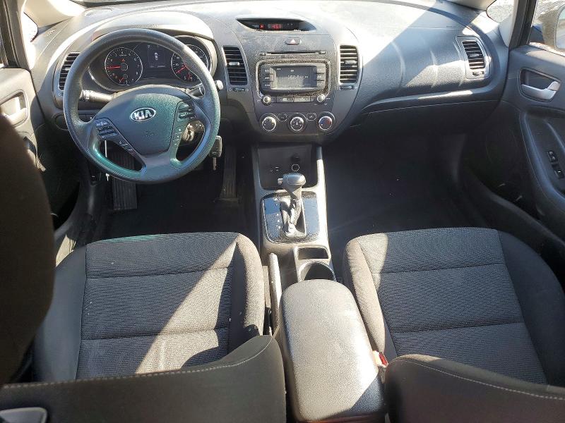 Photo 8 from auction – 2018 KIA FORTE with VIN 3KPFK4A73JE273725