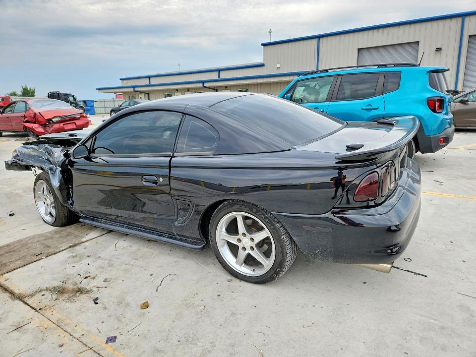 Photo 2 from auction – 1998 FORD MUSTANG with VIN 1FAFP4040WF164022