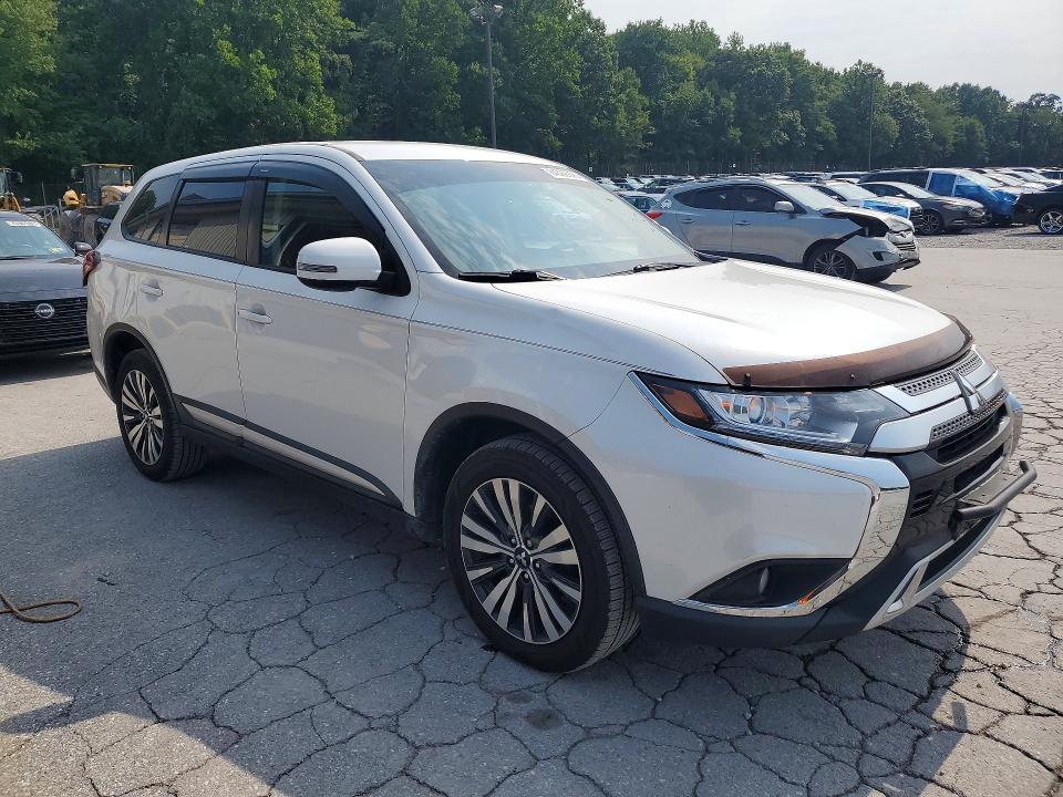 Photo 4 from auction – 2019 MITSUBISHI OUTLANDER with VIN JA4AZ3A34KZ011340