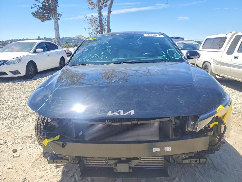 Photo 5 from auction – 2025 KIA K4 with VIN 3KPFW4DC1SE098129