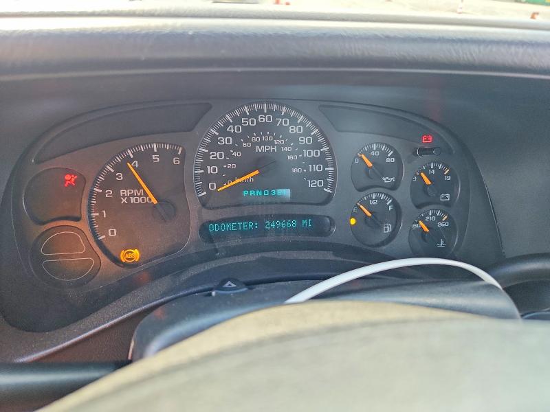 Photo 9 from auction – 2003 CHEVROLET SILVERADO with VIN 1GCEC14X33Z356128