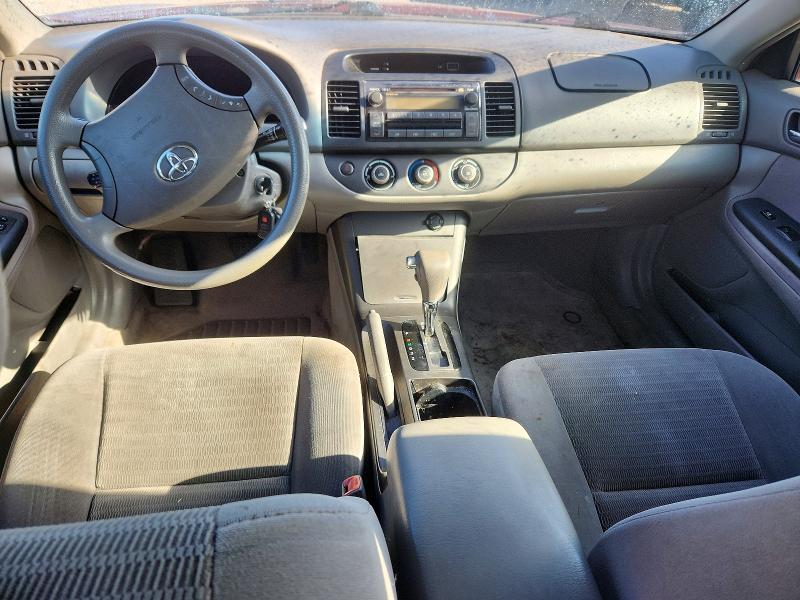Photo 8 from auction – 2005 TOYOTA CAMRY with VIN 4T1BE32K15U004354