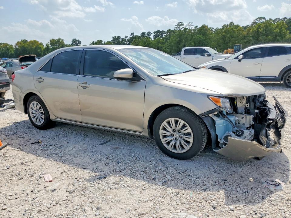 Photo 4 from auction – 2014 TOYOTA CAMRY with VIN 4T4BF1FK6ER407604